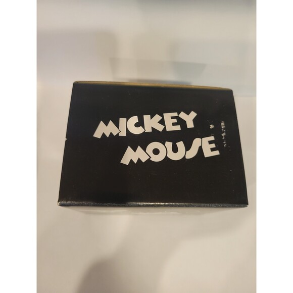 Disney Mickey Mouse Etched 3D Print Retro Black and White Coffee Mug 12 OZ NIB - Picture 3 of 10